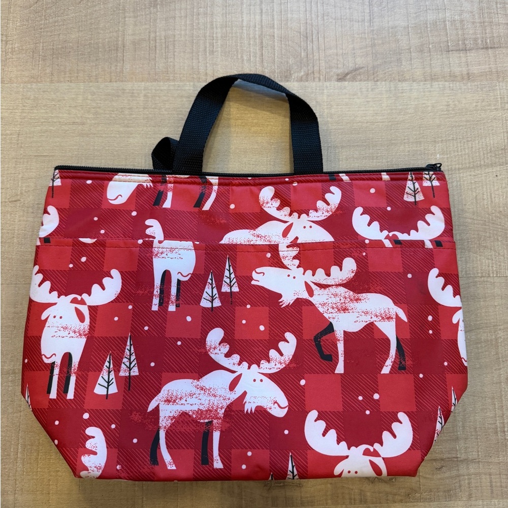 Thirty One Insulated Tote - Red and White Moose
